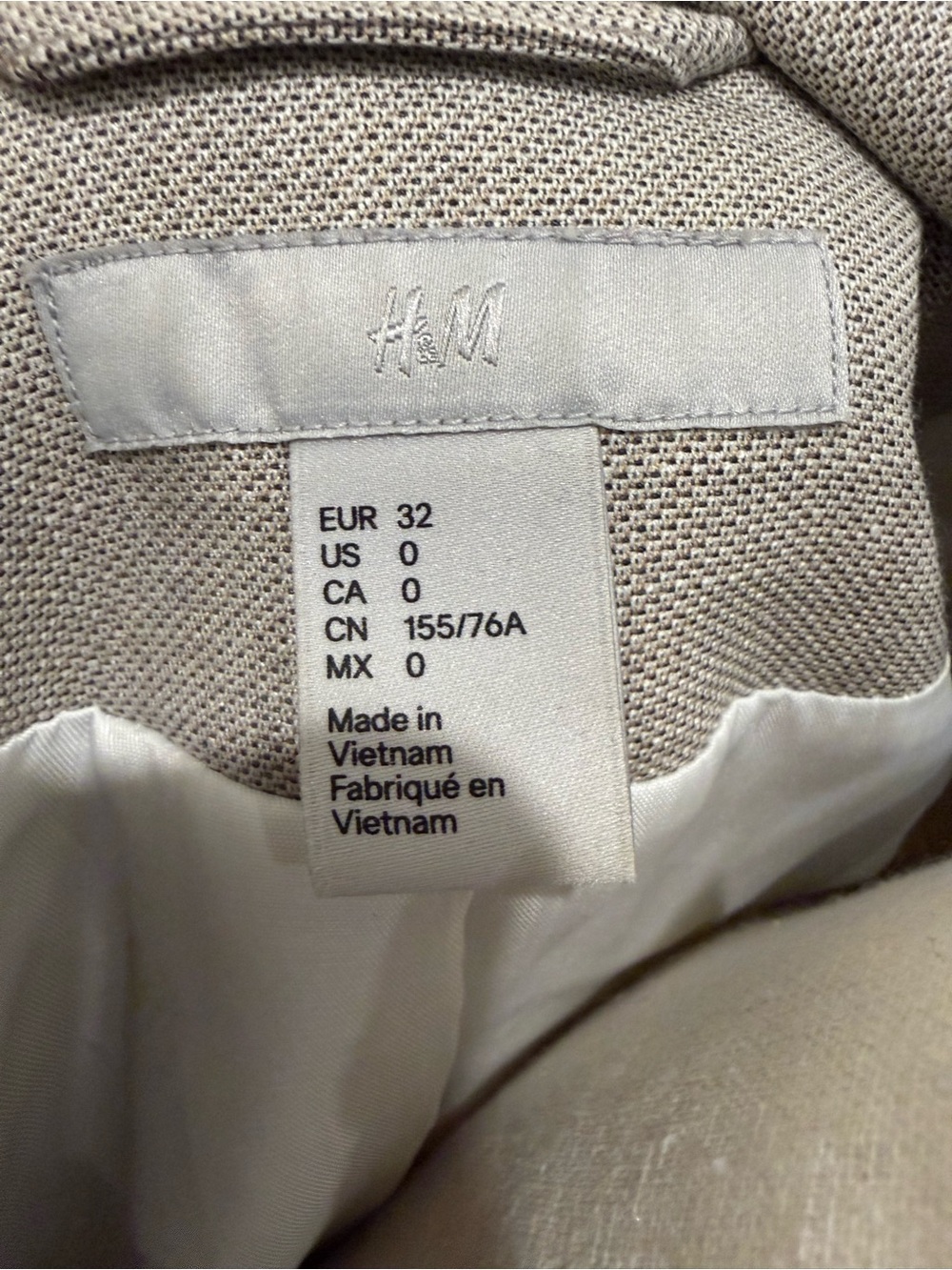 H&M Light Gray Open-Front Blazer with Ruched Sleeves - Picture 2 of 2